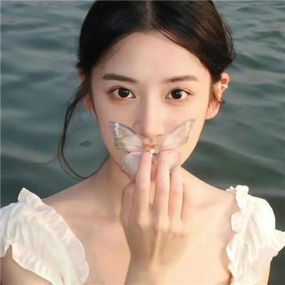 我所有的朋友都死了封面